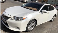 Lexus ES350 salon