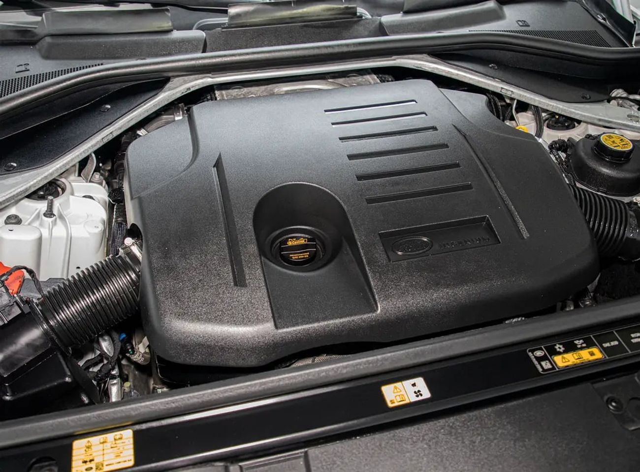 Land Rover Range Rover Sport Dynamic HSE P400 3.0L