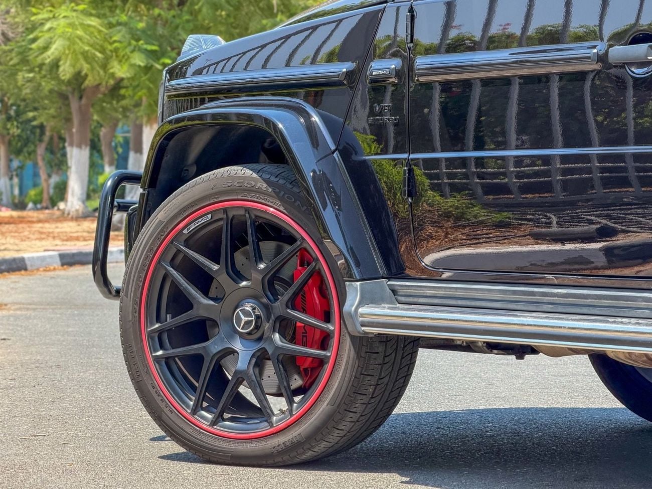 Mercedes Benz G63 AMG STD Mercedes-Benz G63 AMG | Law Mileage (29,000 Km) | European Specs