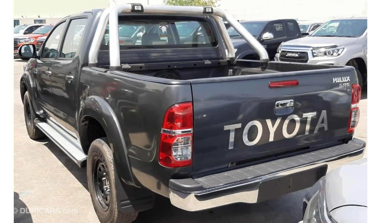 Toyota Hilux DIESEL 3.0L AUTOMATIC GEAR  RIGHT HAND DRIVE