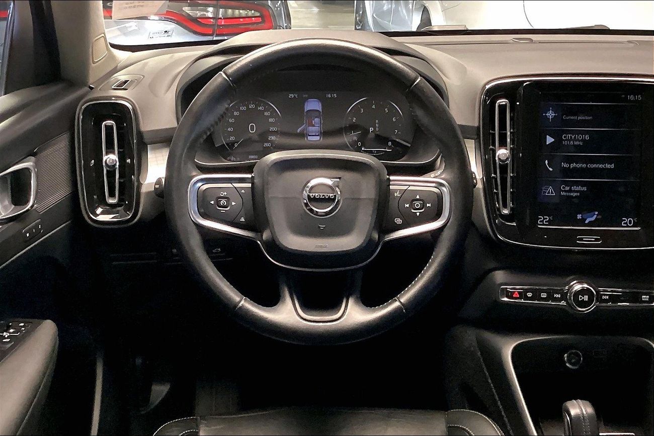 Volvo XC40 T4 Momentum | Guaranteed Warranty | 0 Down Payment