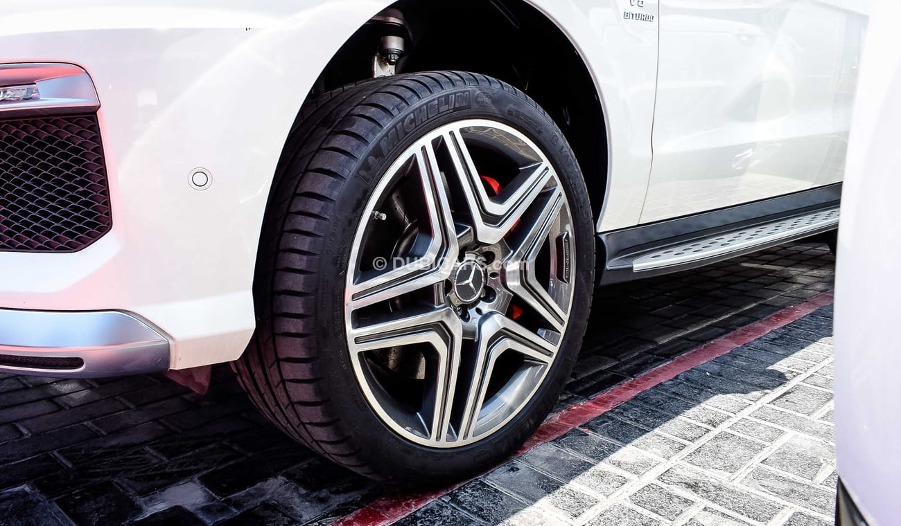 مرسيدس بنز ML 63 AMG