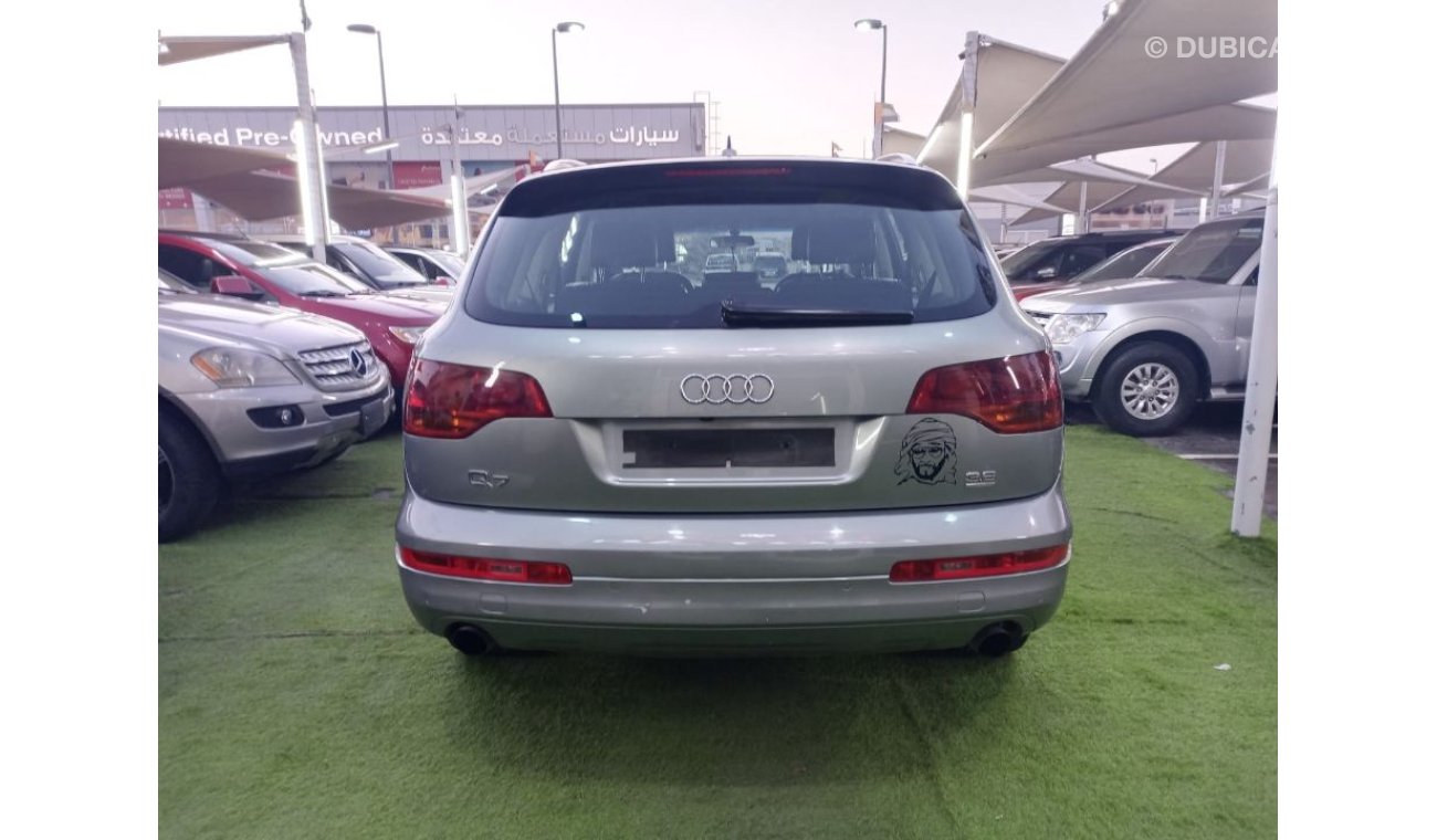 Audi Q7 Gulf model 2009, panorama, leather, cruise control, screen, alloy wheels, in excellent condition