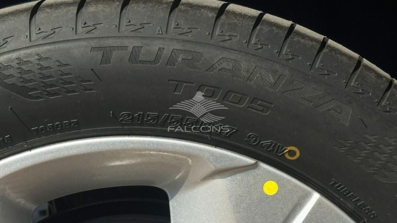 Chevrolet Menlo Chevrolet/MENLO/CMEV0 EV 5 Seater AT