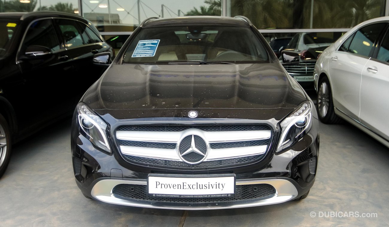 مرسيدس بنز GLA 250 4 Matic