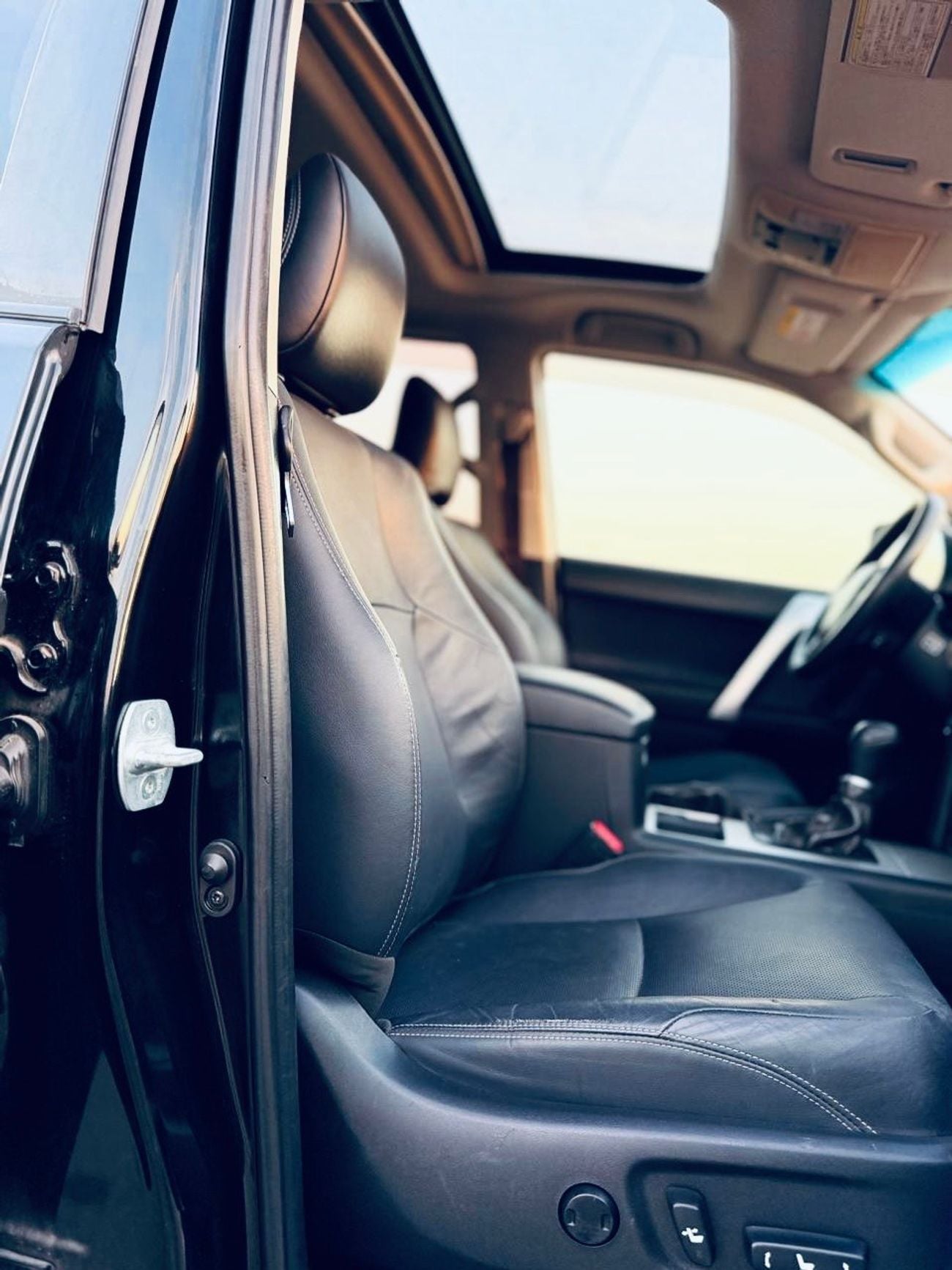 تويوتا برادو Toyota Prado 2018 Diesel black colour