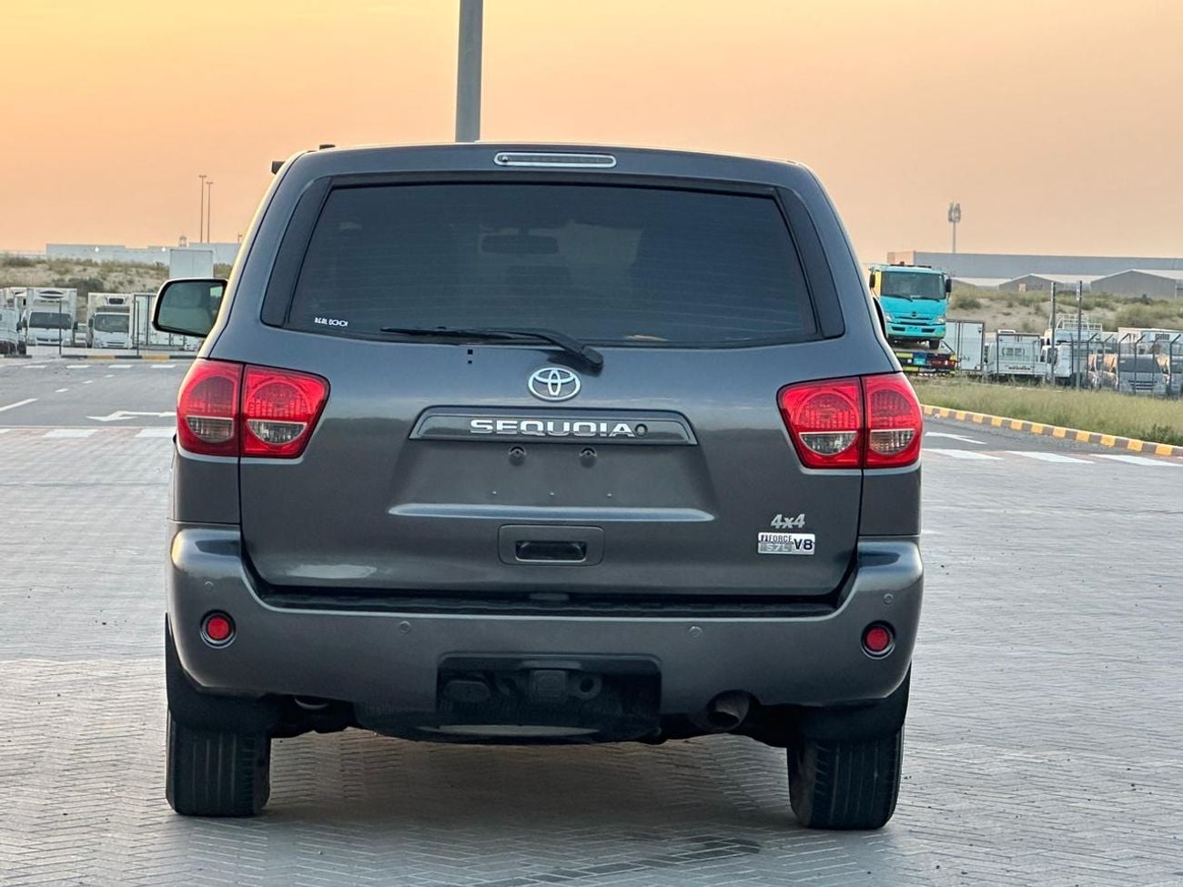 Toyota Sequoia
