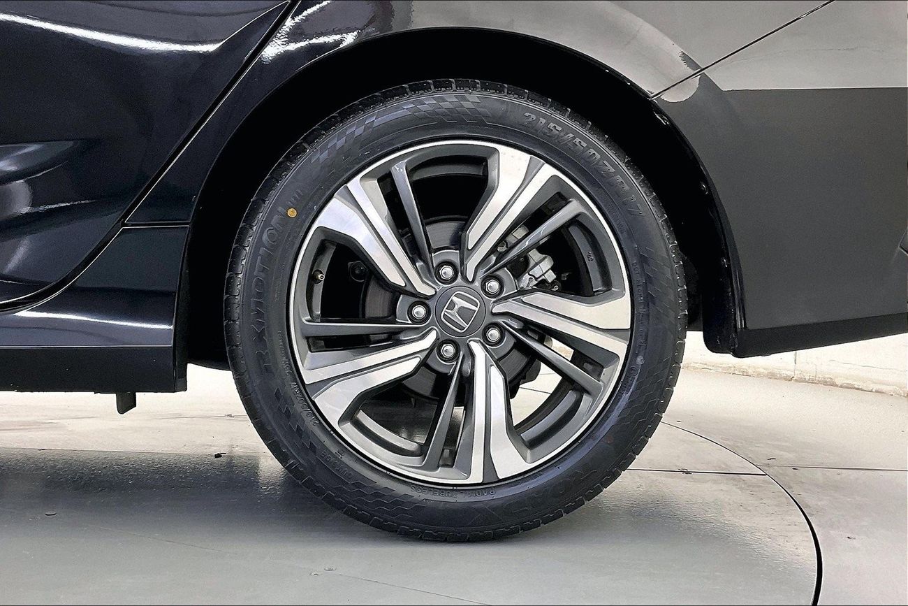 Honda Civic LX| 1 year free warranty | Exclusive Eid offer