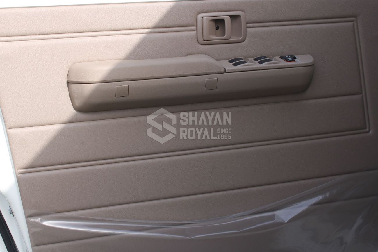تويوتا لاند كروزر بيك آب LHD TOYOTA LC79 2.8L DIESEL STD-E DC MT 2025MY