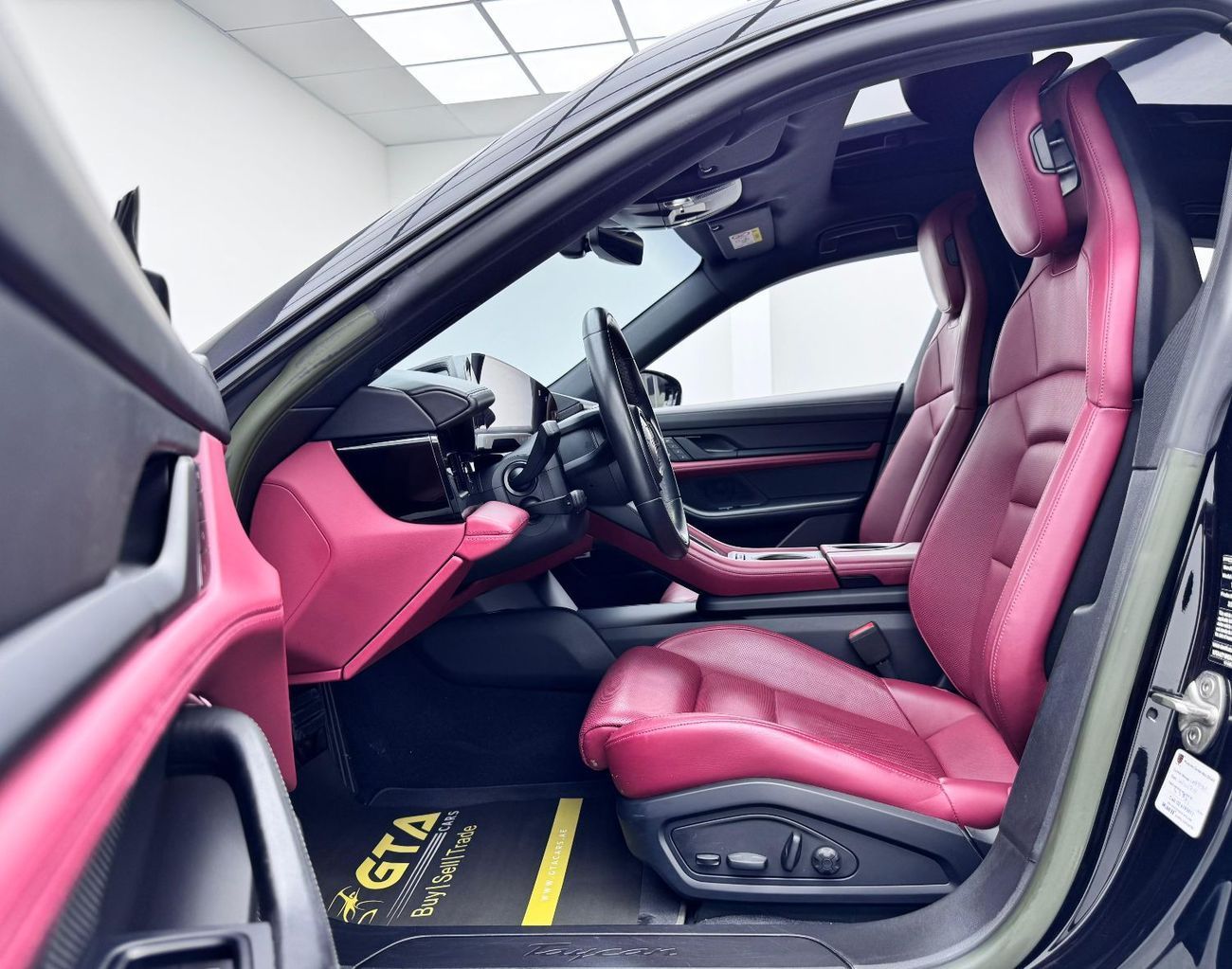 Porsche Taycan Base2022 Porsche Taycan, Battery Warranty, Full Porsche Service History, Excellent Condition, GCC