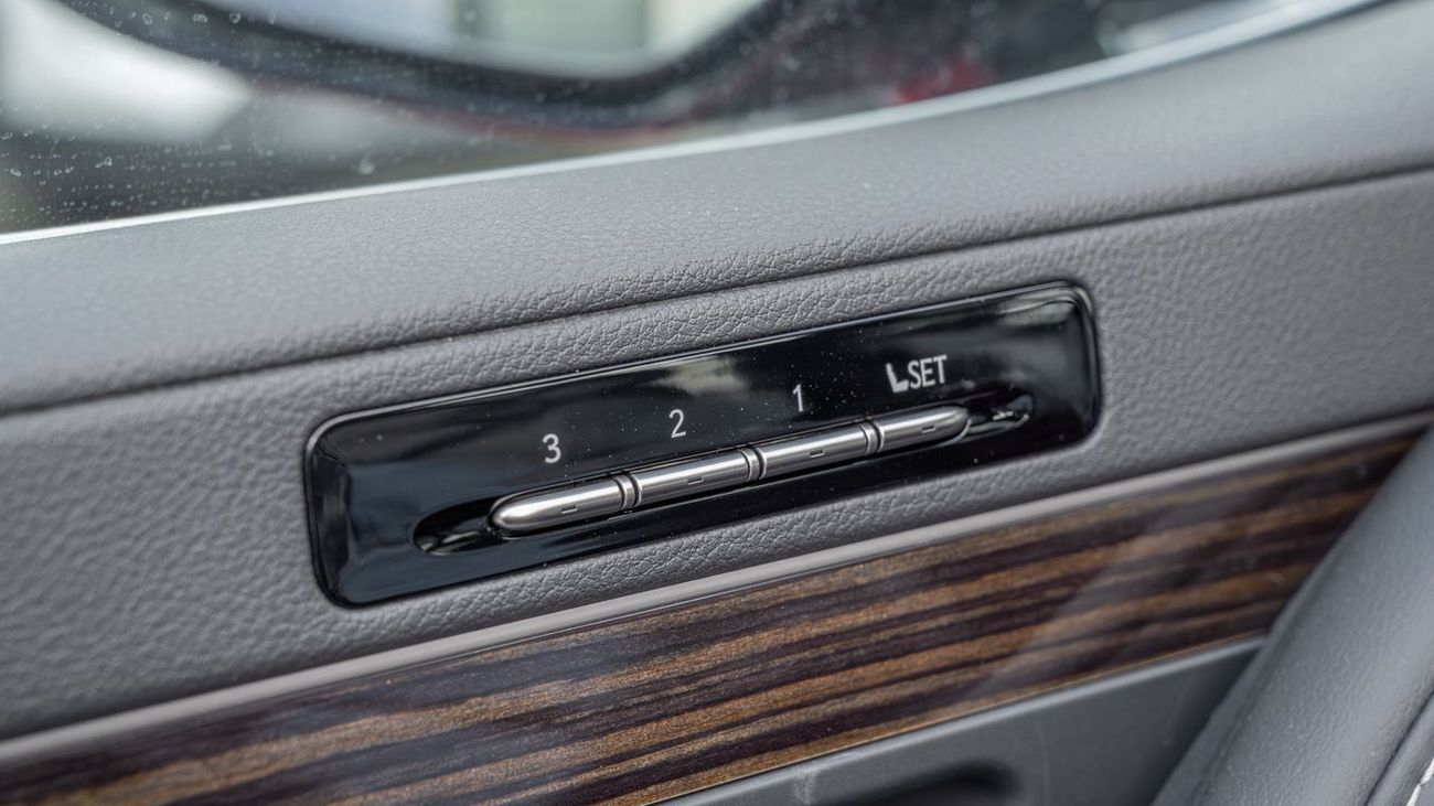 Lexus LX 700h LEXUS LX700h HEV 3.5 URBAN -2026YM