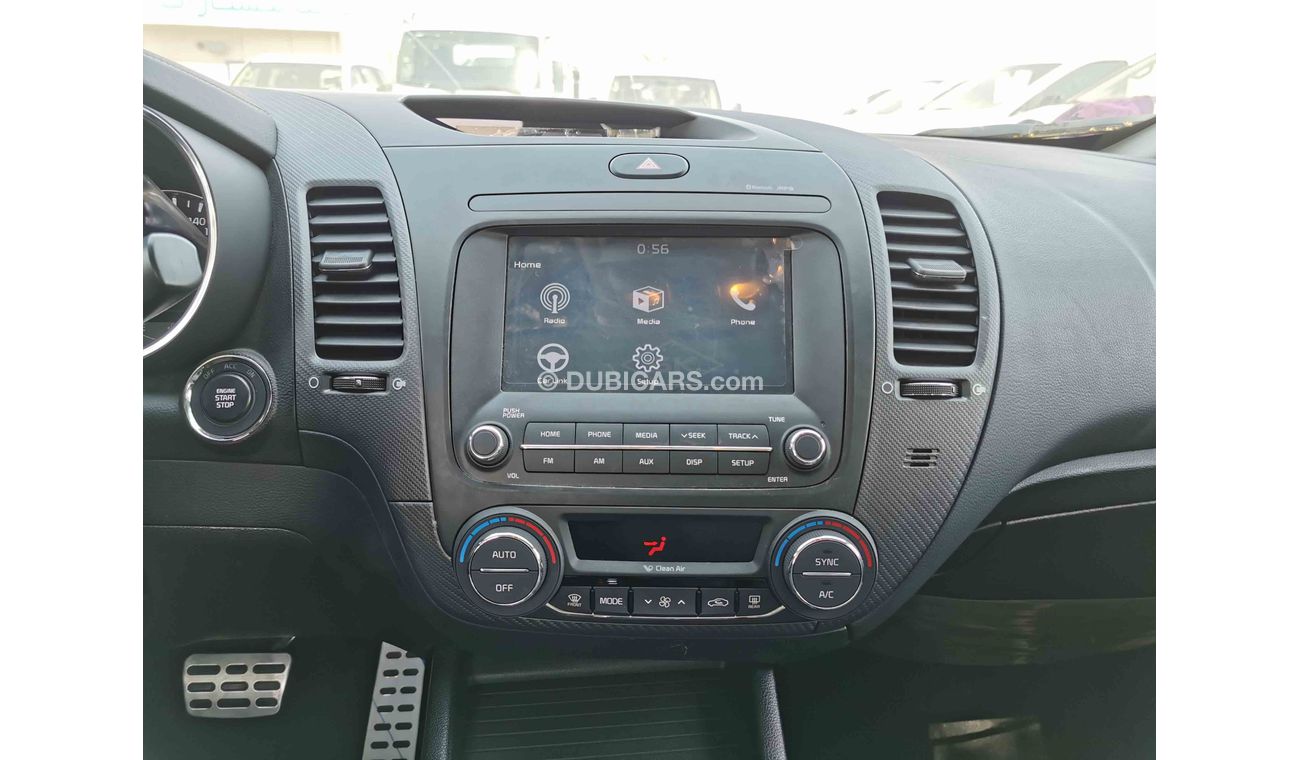 Kia Cerato 2.0L 4CY Petrol, 17" Rims, Driver Memory Seat, DRL LED Headlights, DVD, Power Locks, (CODE # 7955)