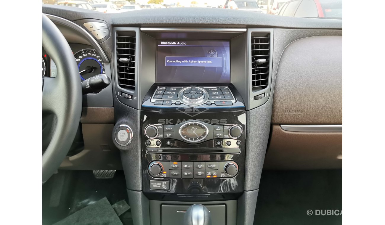 Infiniti Q70 3.7L, 20" Rims, DRL LED Headlights, Front Power Seats, Parking Sensors, Leather Seats (CODE # QX01)