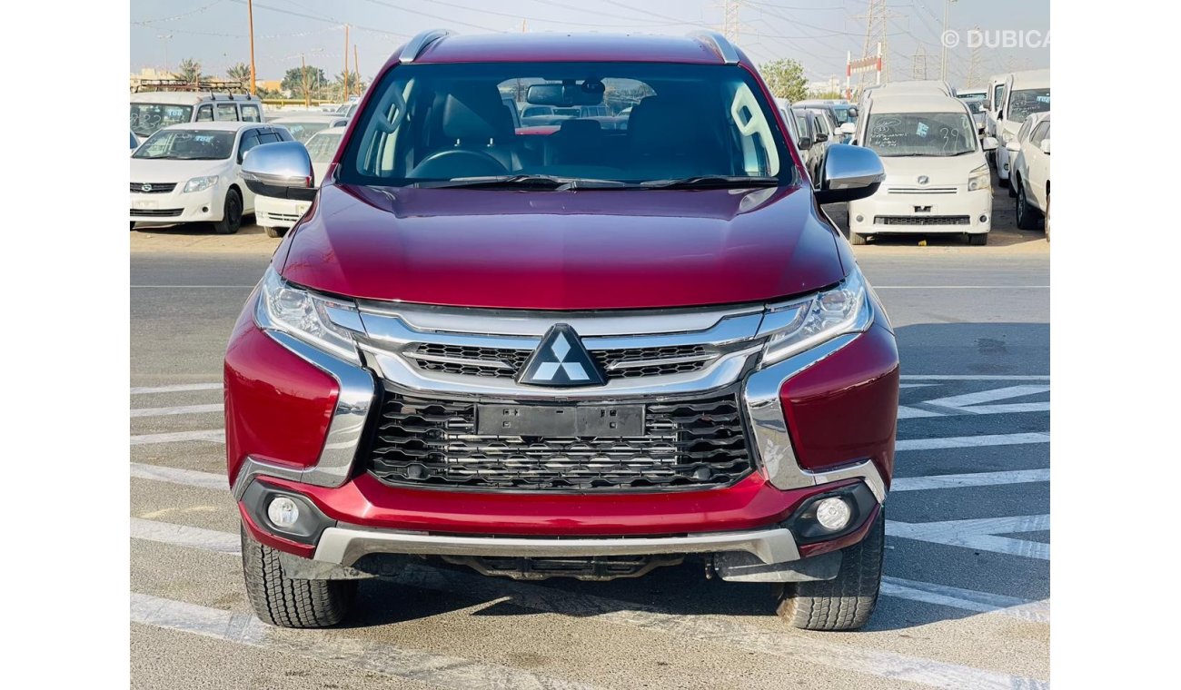 ميتسوبيشي باجيرو MITSUBISHI PAJERO DIESEL ENGINE RIGHT HAND DRIVE 2019 MODEL RED COLOUR