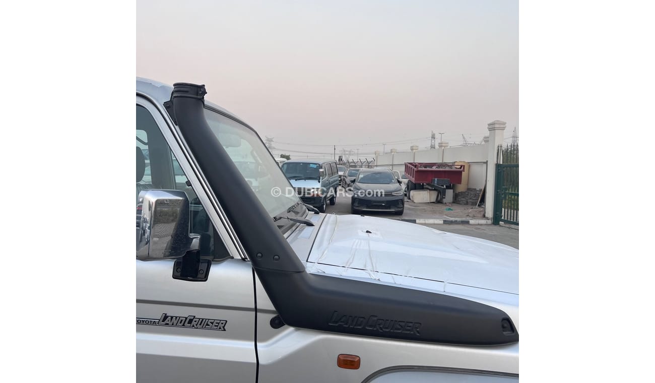 Toyota Land Cruiser Pick Up 2023 Toyota Land Cruiser VDJ79 4.5L V8 DC Limited