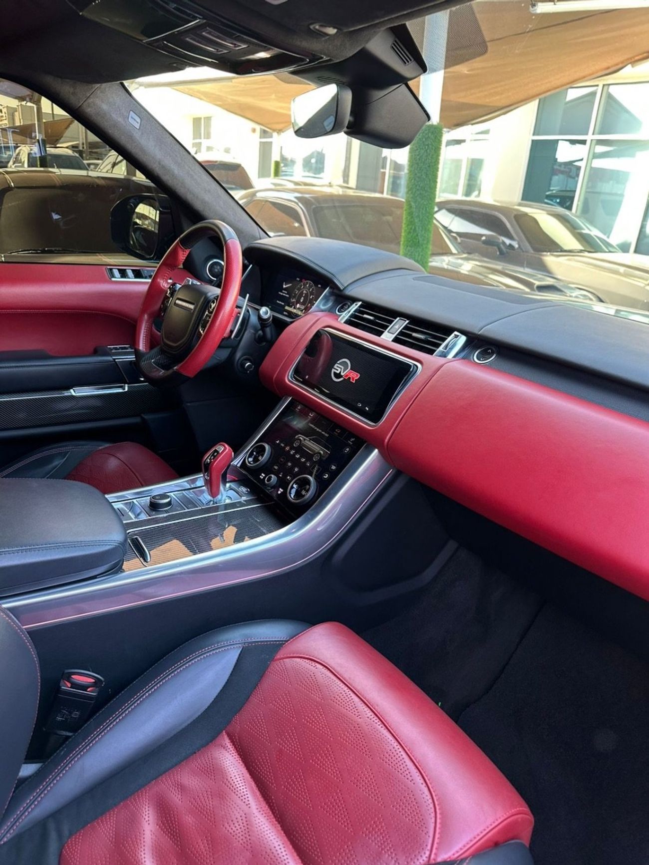 لاند روفر رينج روفر سبورت SVR 5.0L (550 HP)