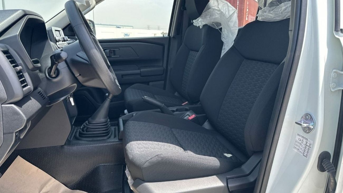 Mitsubishi L200 2.4L DC 4WD GL NEW FACE 5MT