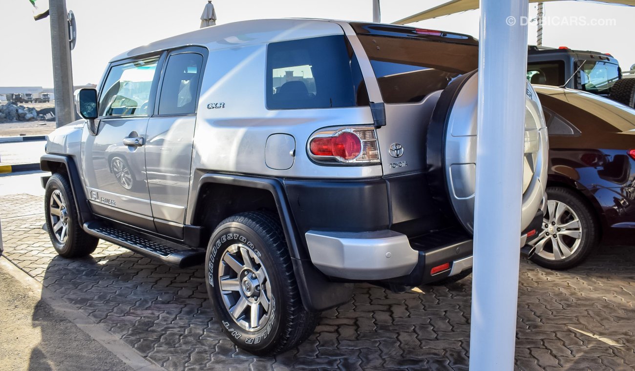 Toyota FJ Cruiser GXR