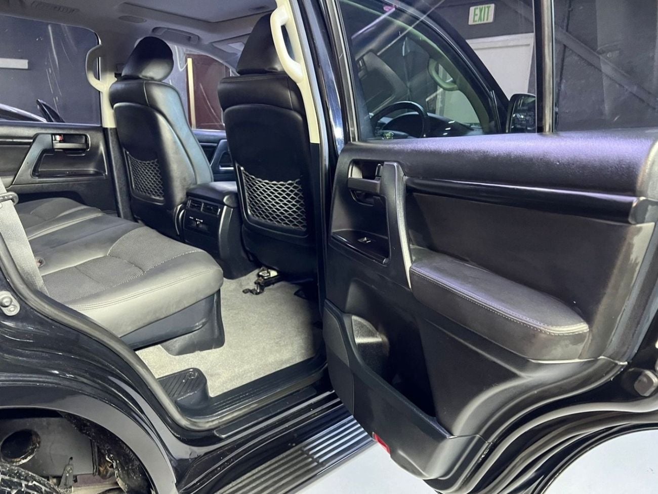 Toyota Land Cruiser Toyota Land Cruiser 2018 GXR1 4.5L upgrade to lc300 RHD