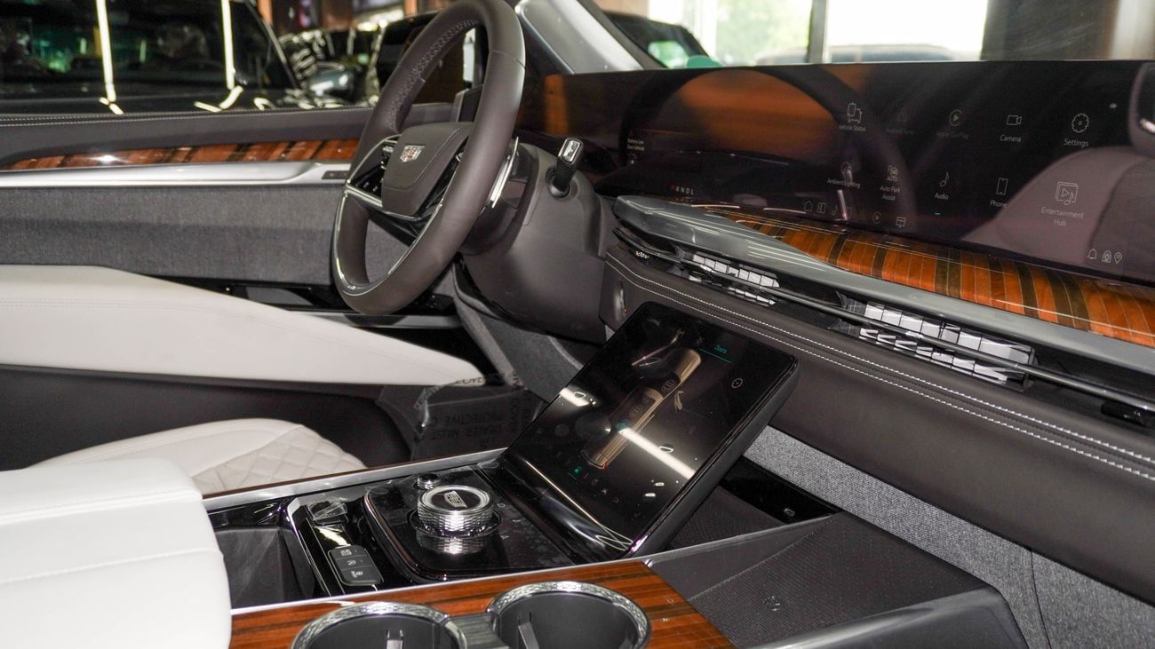 Cadillac Escalade 600