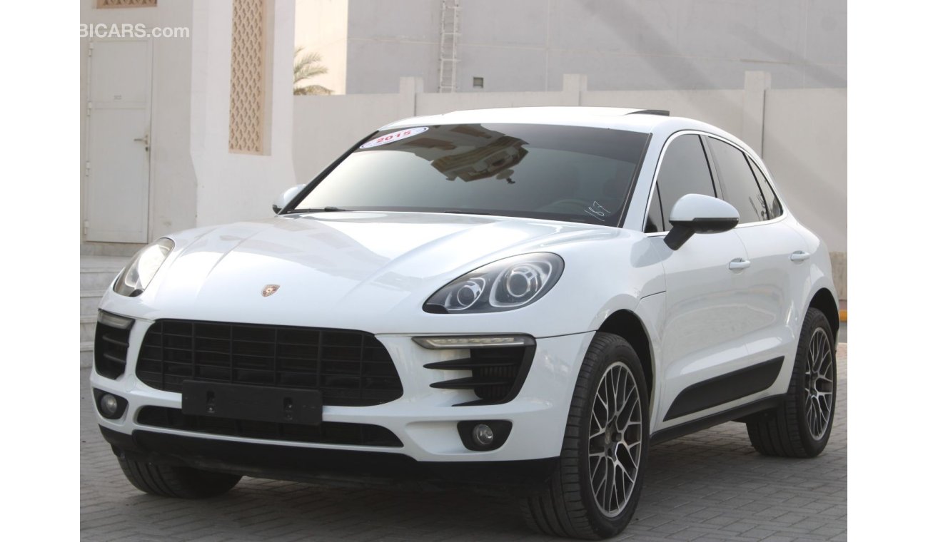 Porsche Macan S PORCHE MACAN S 2015 WHITE FULL OPTION GCC EXCELLENT CONDITION WITHOUT ACCIDENT