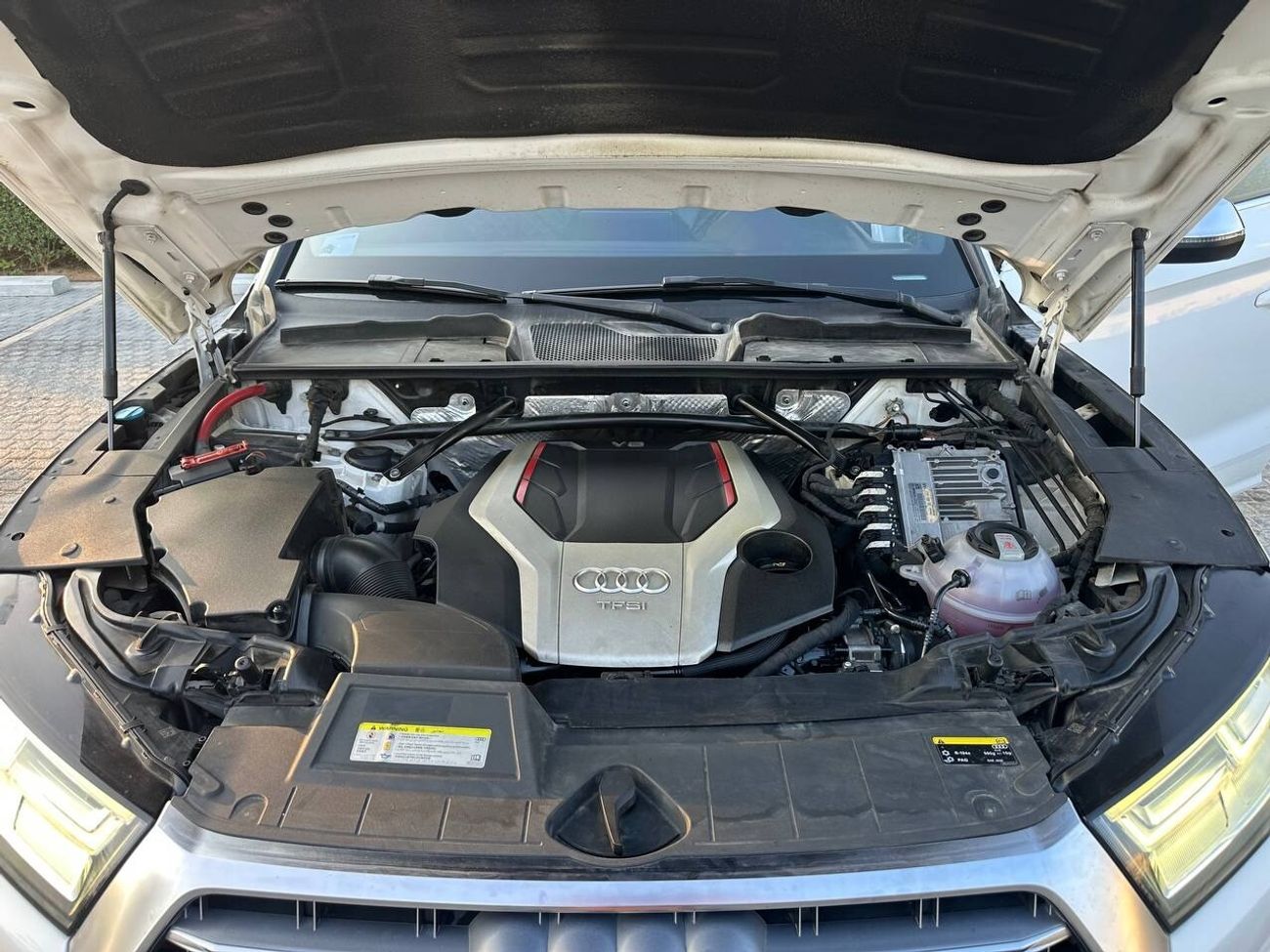 Audi SQ5 TFSI quattro 3.0L