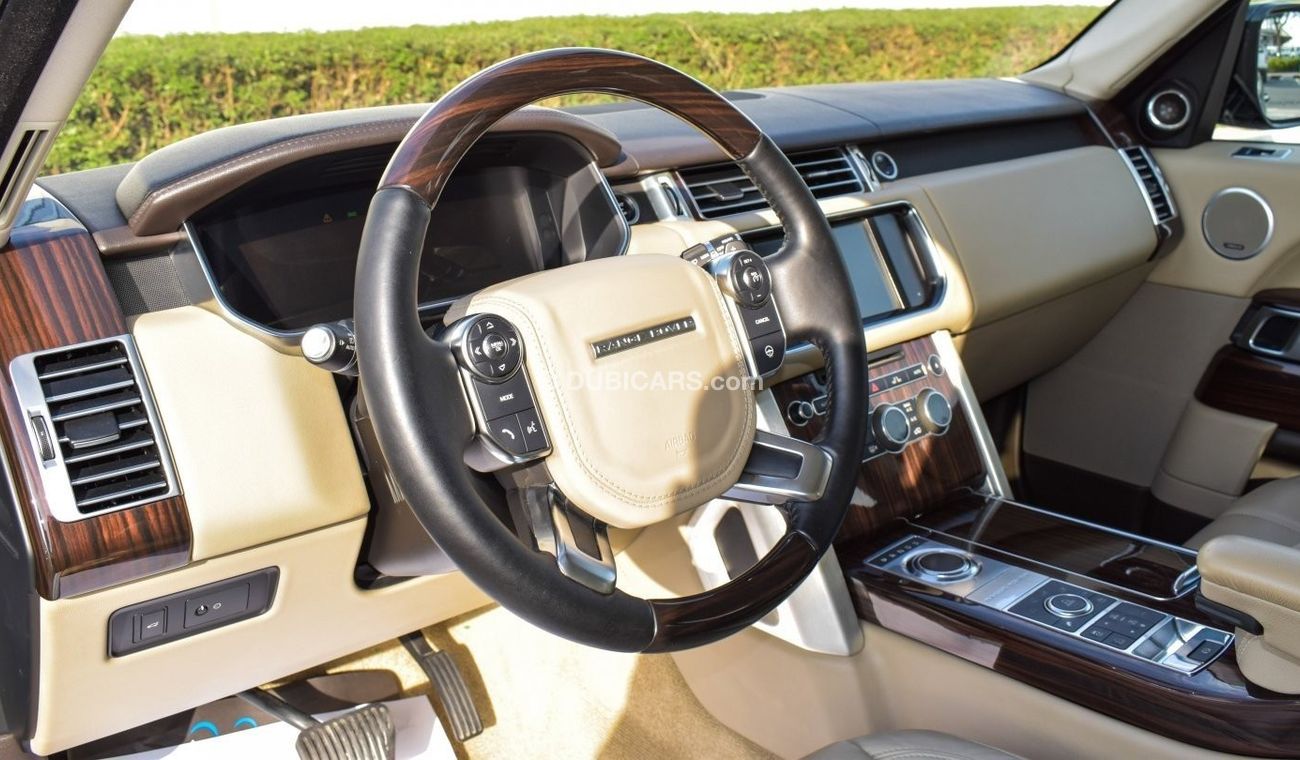 Used Land Rover Range Rover Black Edition 2016 for sale in Dubai - 399845