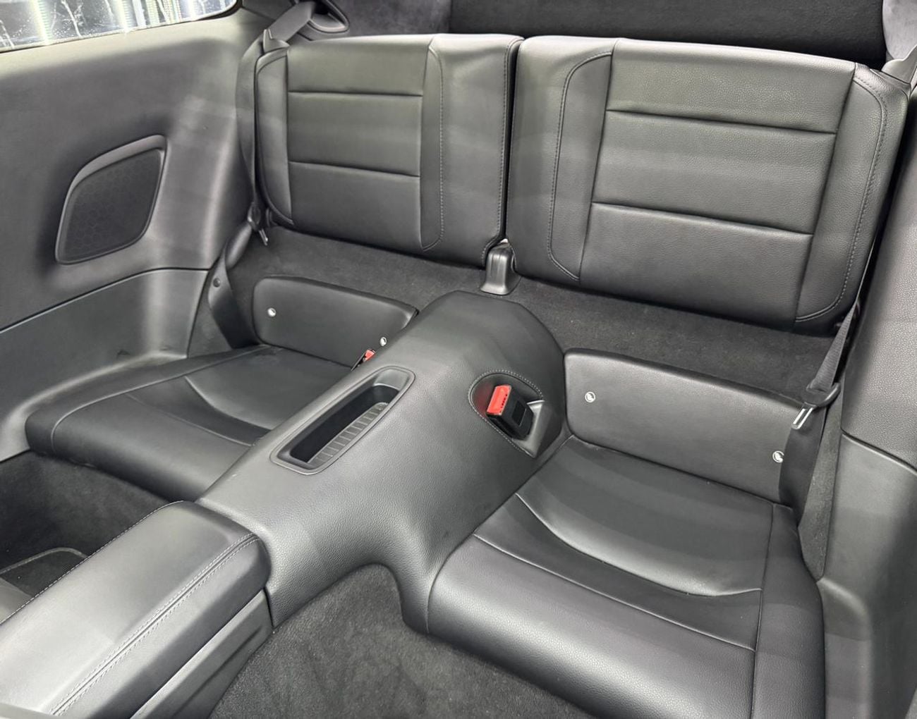 Porsche 911 Carrera S 3.0L (420 HP) Coupe