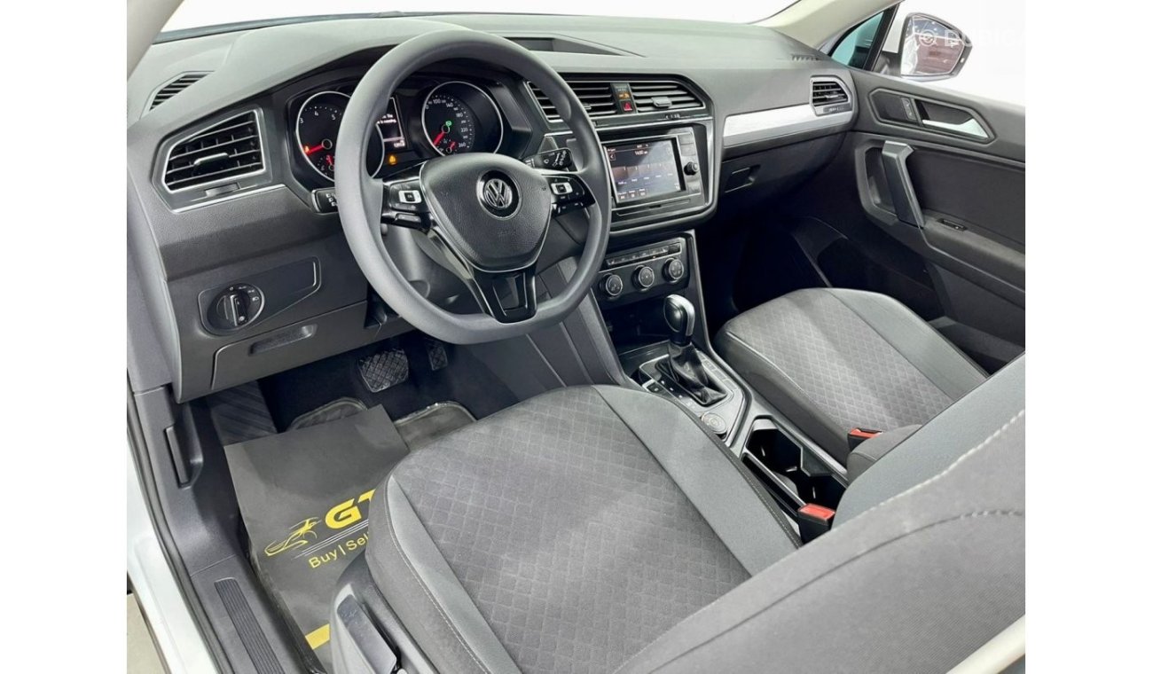 Volkswagen Tiguan S S 2019 Volkswagen Tiguan, Warranty, Canadian Specs