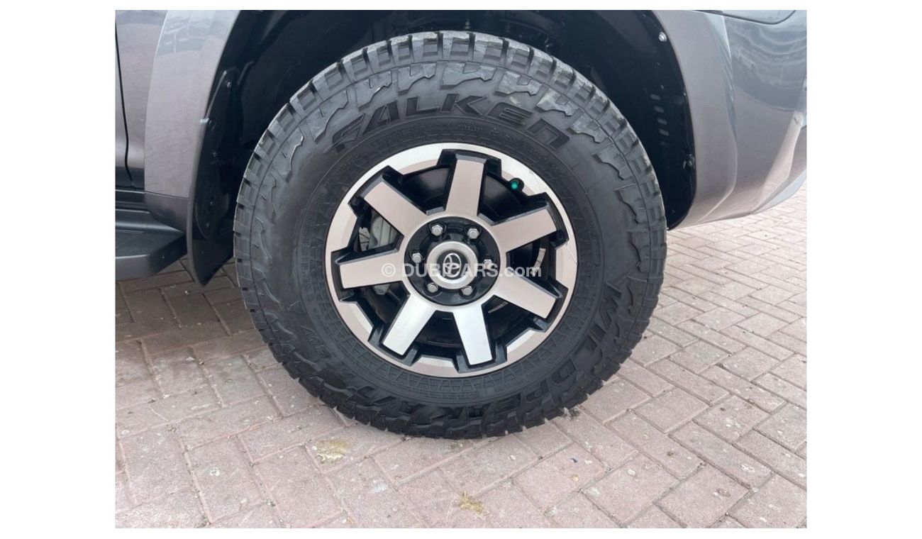 Toyota 4Runner Trd sunroof