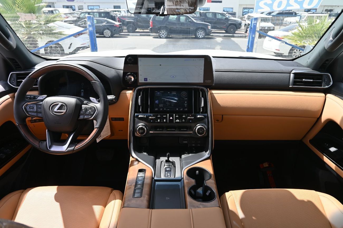 Lexus LX700h Lexus LX700h Signature 3.5L Twin-Turbo + Hybrid V6, Petrol, Model 2025