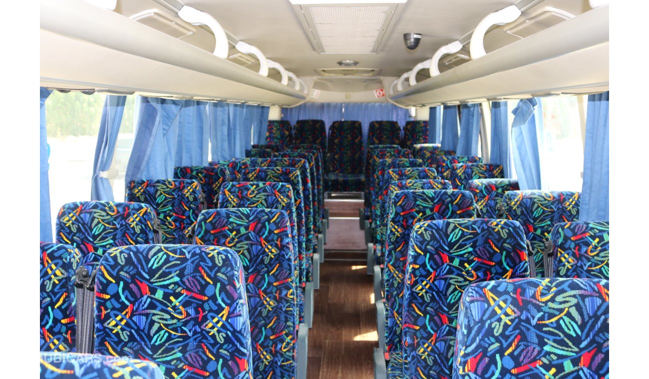 كينغ لونغ كينغو XMQ6101Y 49 SEATER LUXURY COACH WITH GCC SPECS