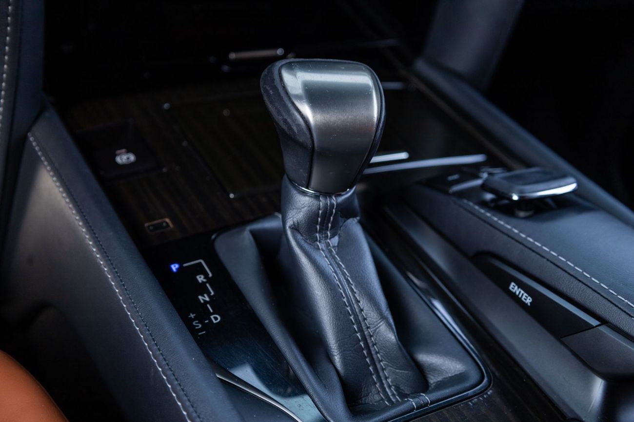 Lexus LX 570 Sport 5.7L