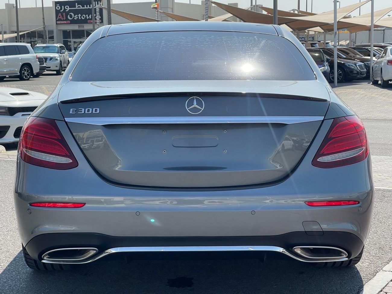 مرسيدس بنز E300 AMG