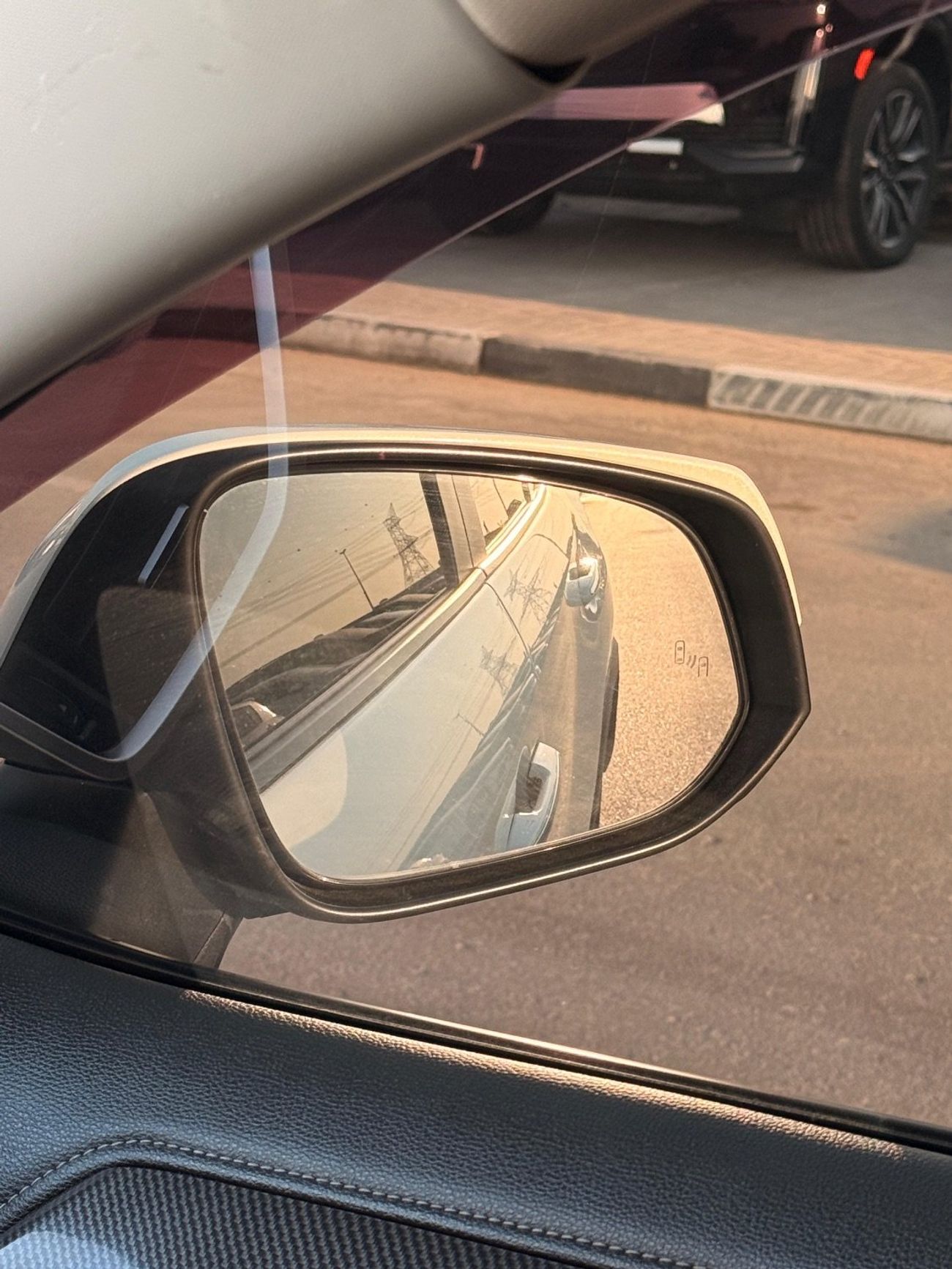 Toyota RAV4 Full Option 360 camera Japanese 2.0 L