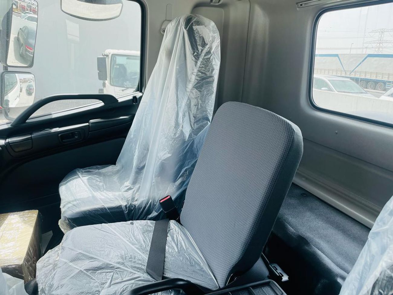 Hino 500 Hino 1625 FG8JP7A CAB CHASSIS TRUCK (16T GVW )