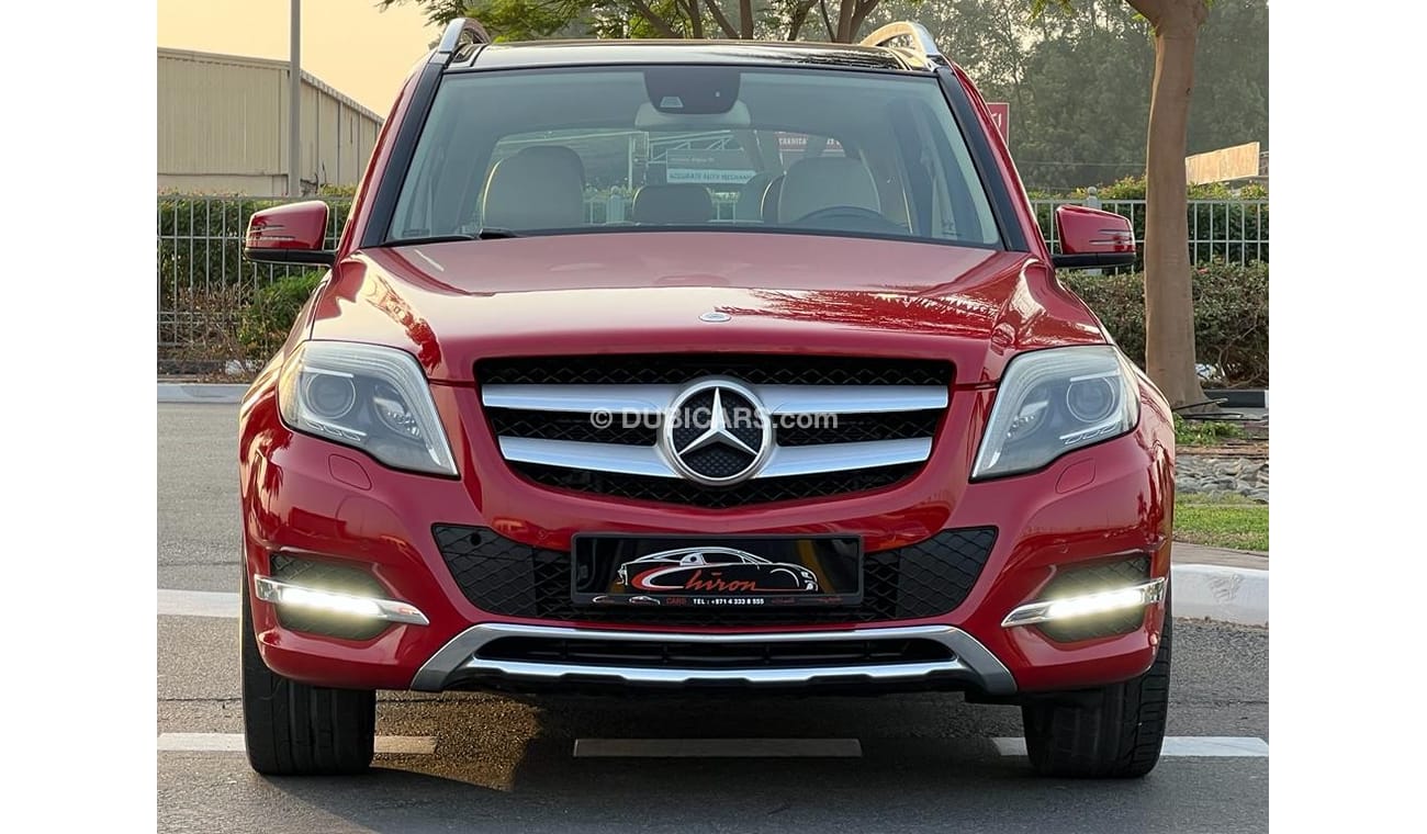 Mercedes-Benz GLK 250 Std MERCEDES BENZ GLK250 2015 GCC 4MATIC FULL OPTIONS ORIGINAL PAINT IN LOW MILEAGE