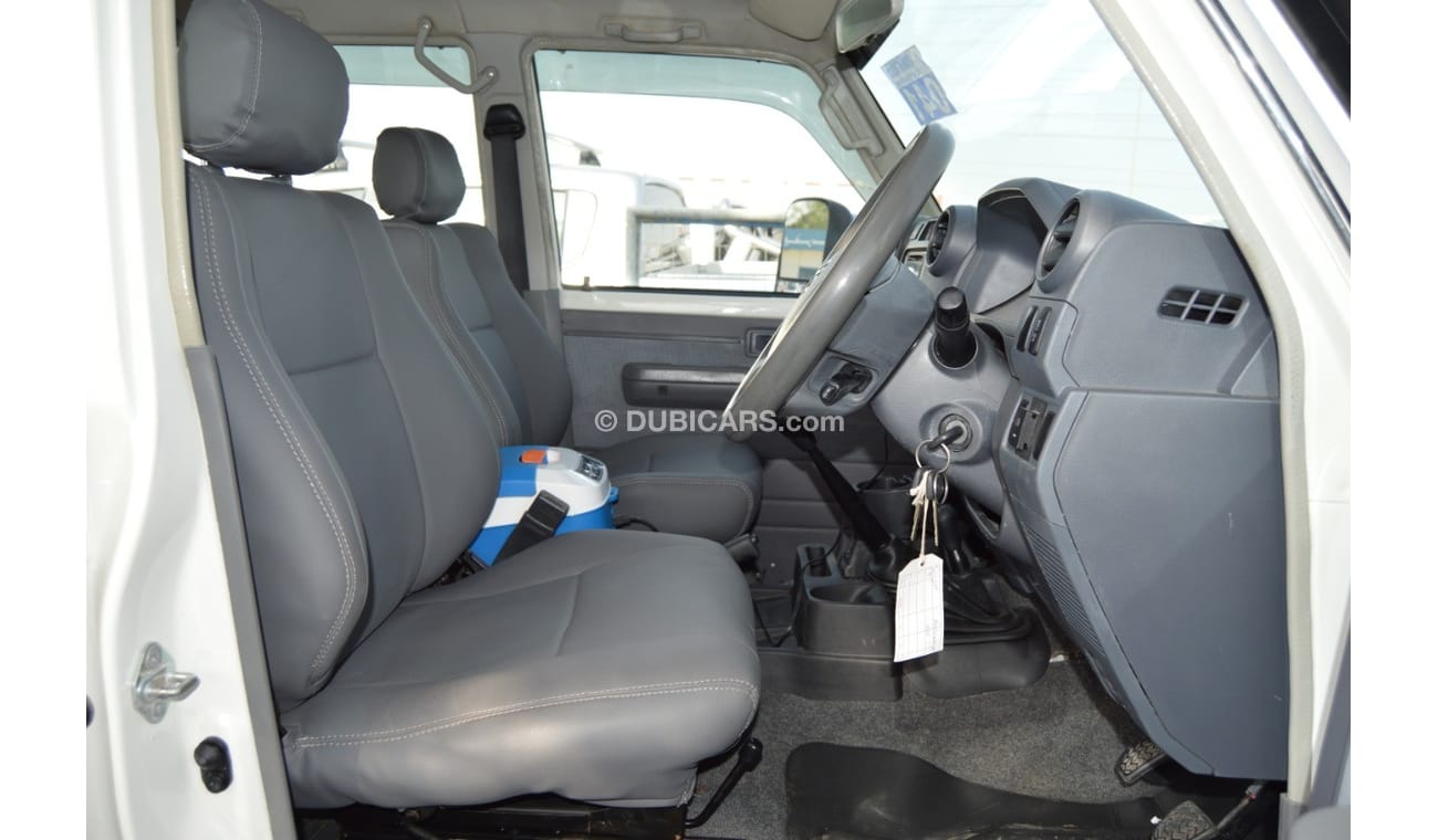 Toyota Land Cruiser Pick Up Hard Top Full option clean car right hand drive 1vD engine v8