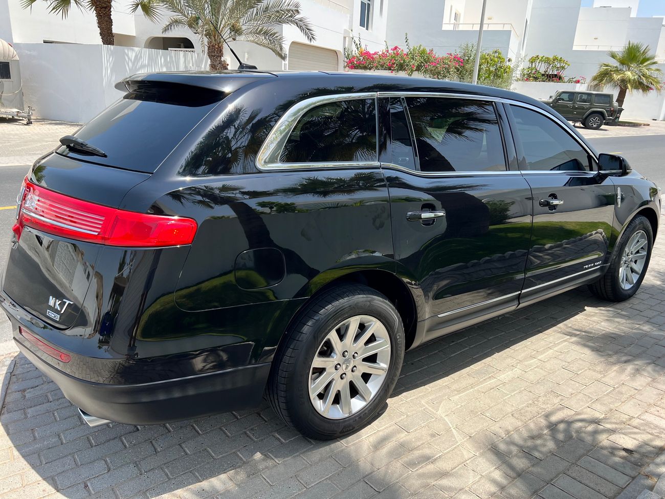 لينكولن MKT Livery
