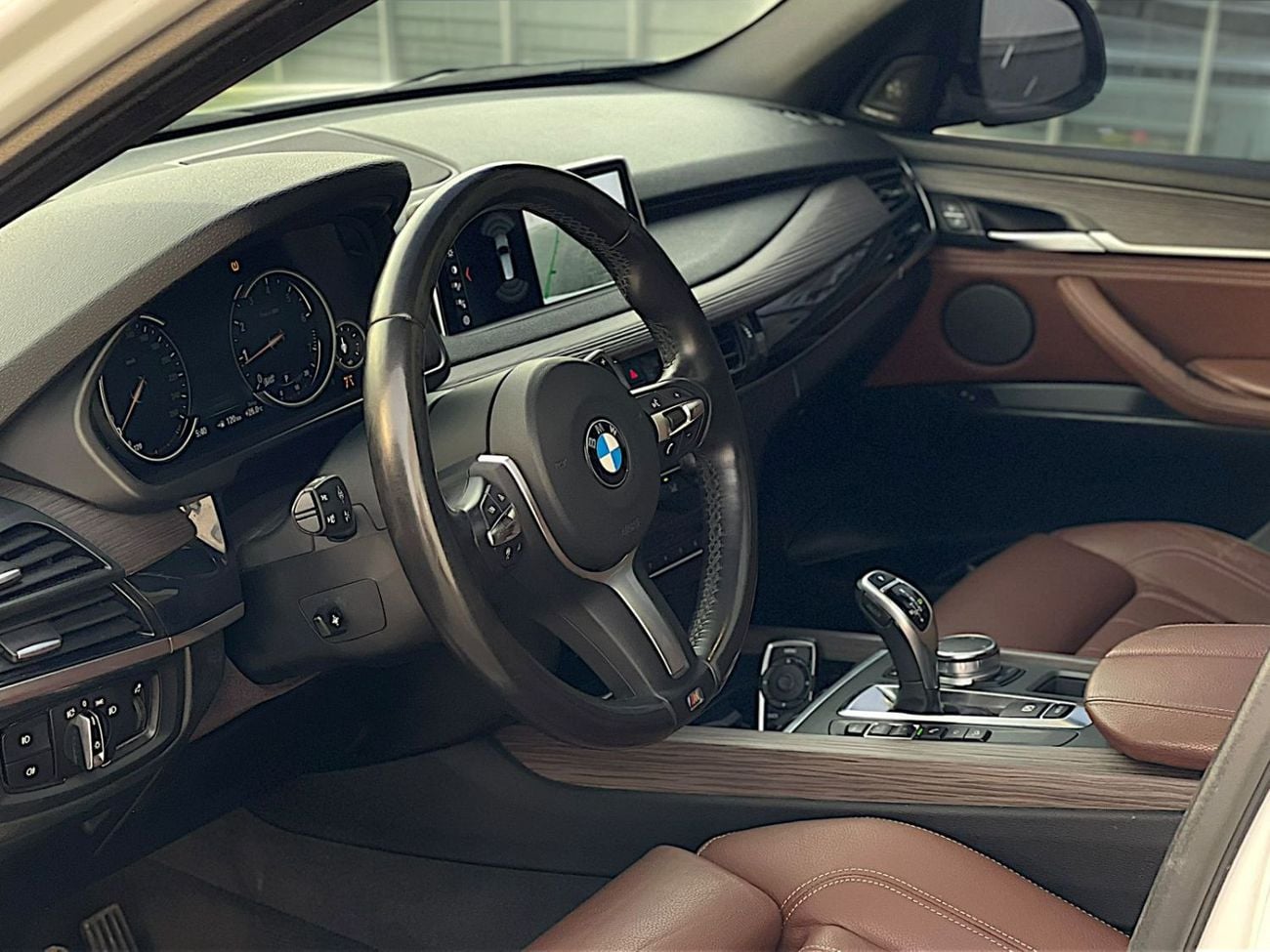 بي أم دبليو X5 1,400 PM | | Xdrive50i | M SPORT | FULL SERVICE HISTORY | 4.4L V8 | 0% DOWNPAYMENT