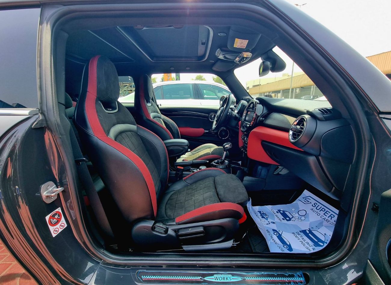 Mini John Cooper Works Accident Free 2016 GCC