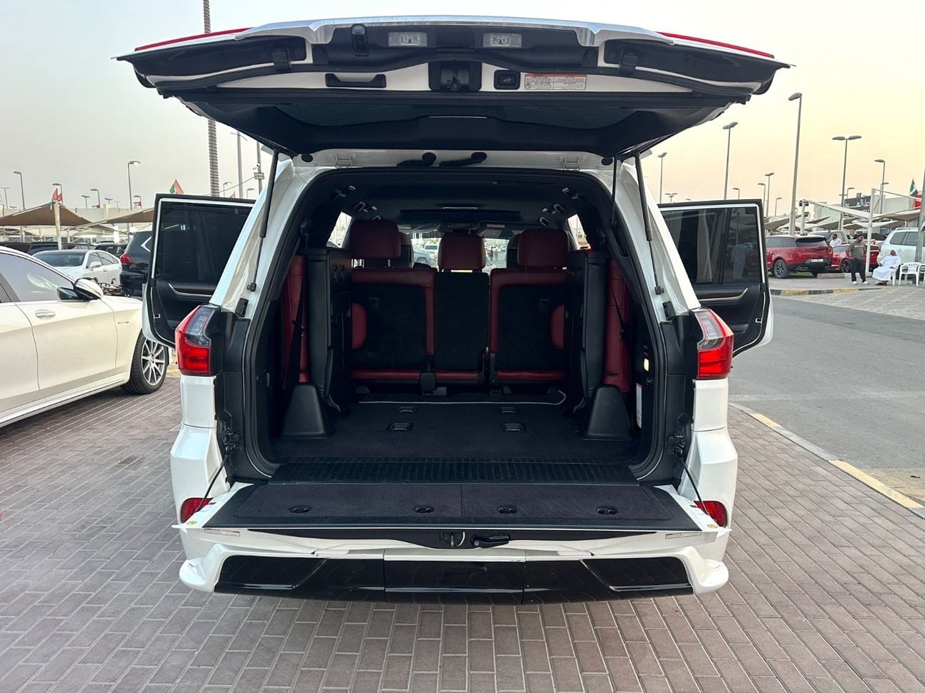 Lexus LX 570 