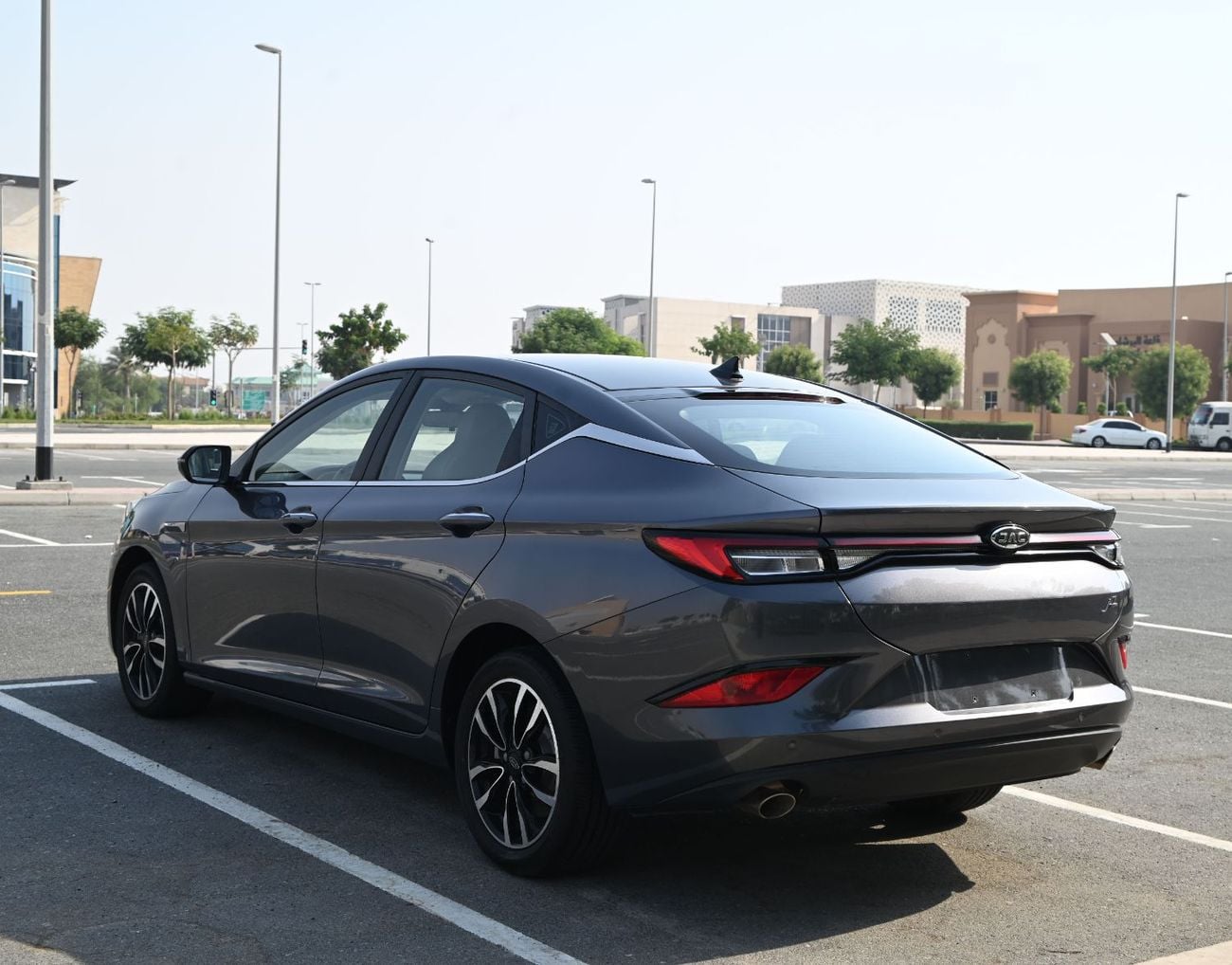 جاك J7 INTELLIGENT