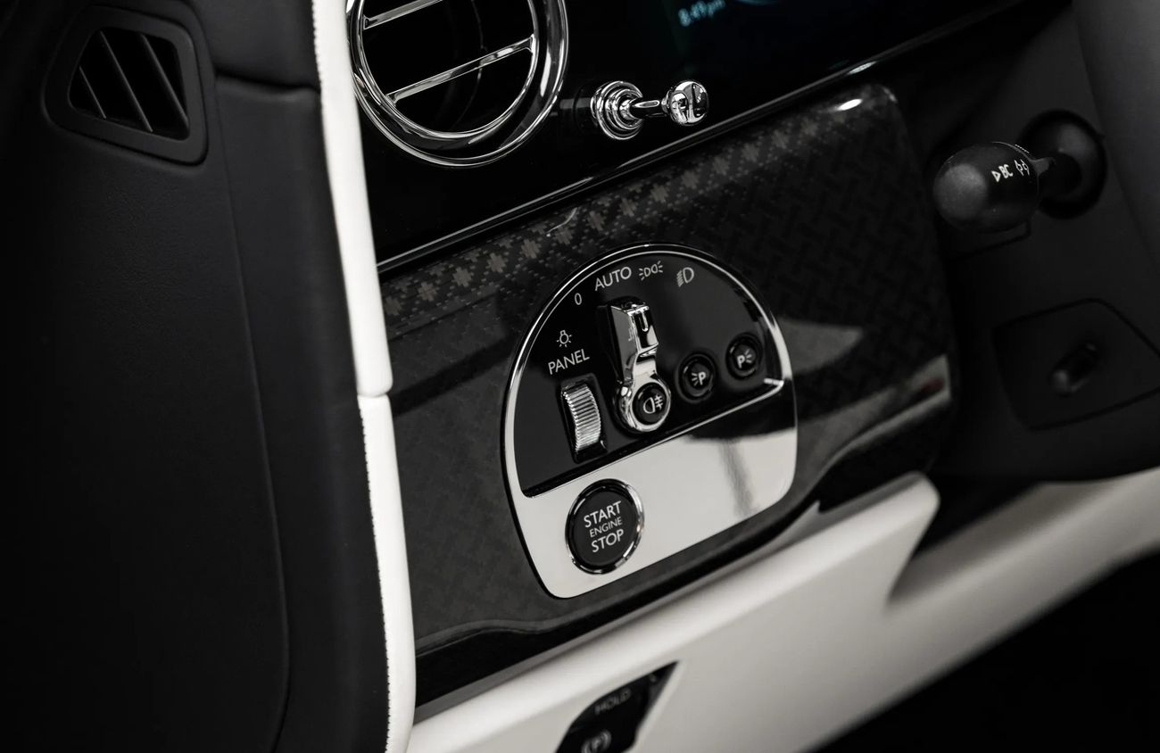 Rolls-Royce Cullinan 6.75L V12 Twin-Turbocharged Engine | Warranty