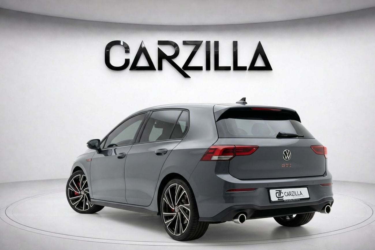 فولكس واجن جولف GTI
