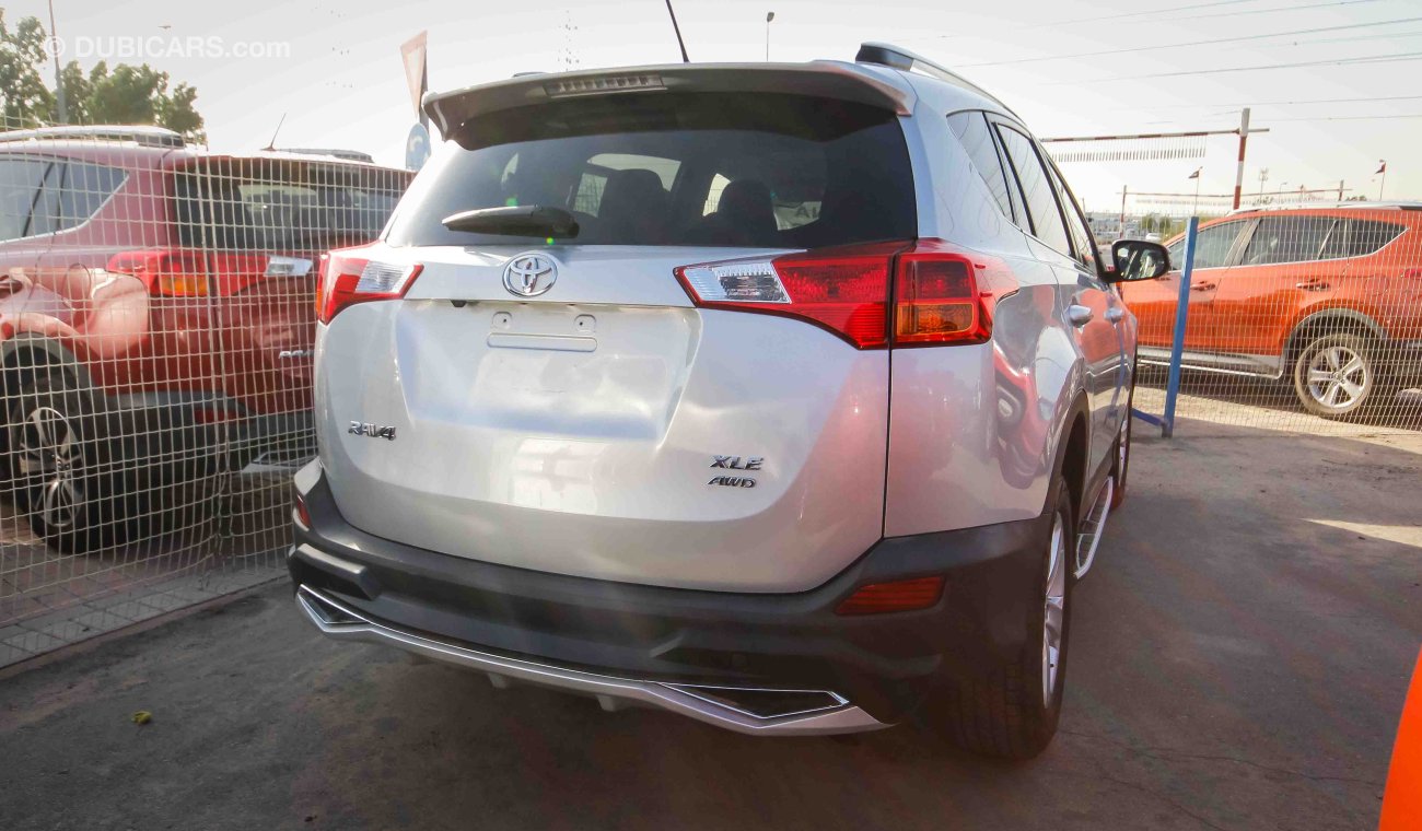 Toyota RAV4 XLE AWD