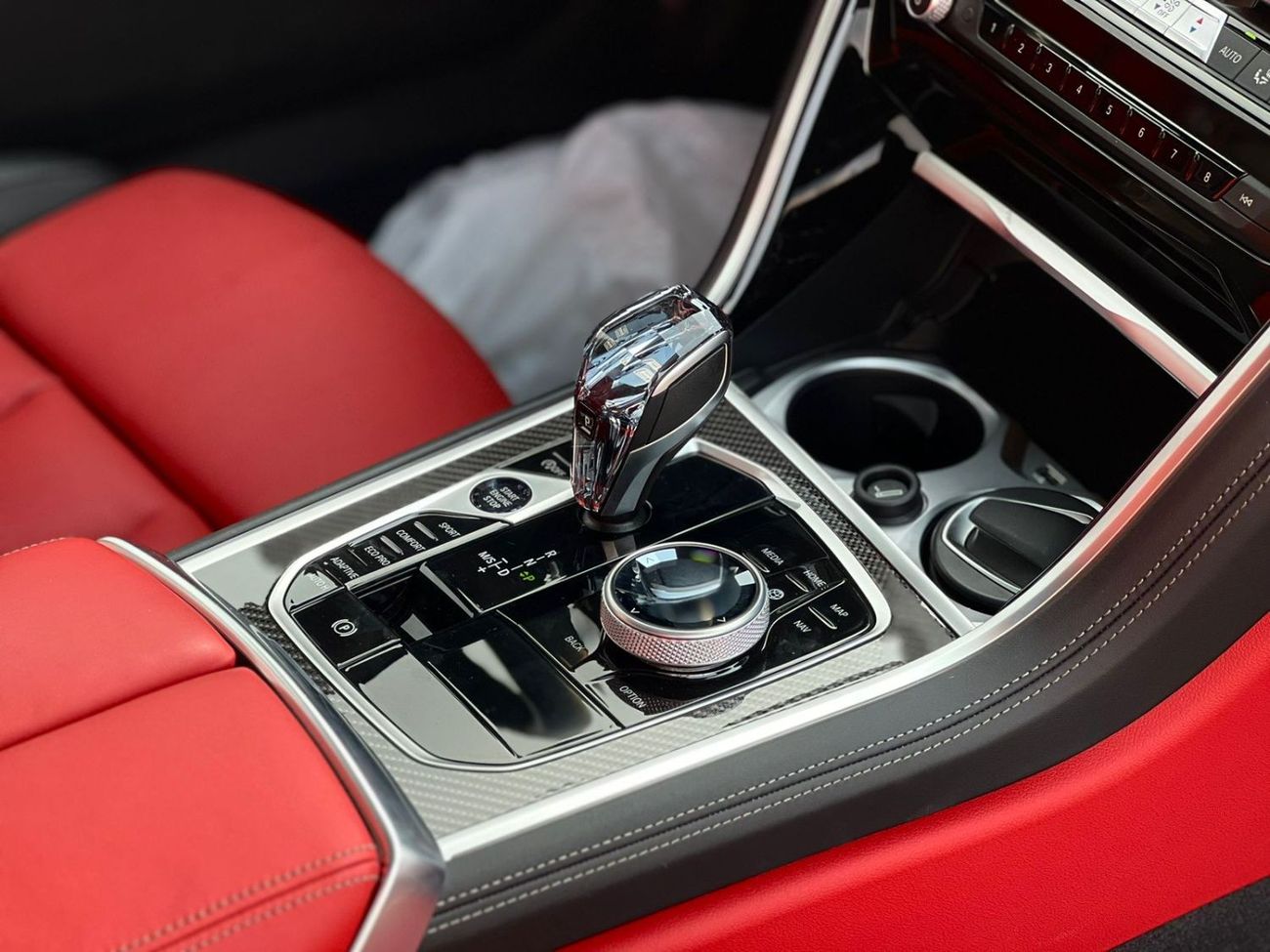 بي أم دبليو 840i BMW 840 M KIT 2024 GCC FULL