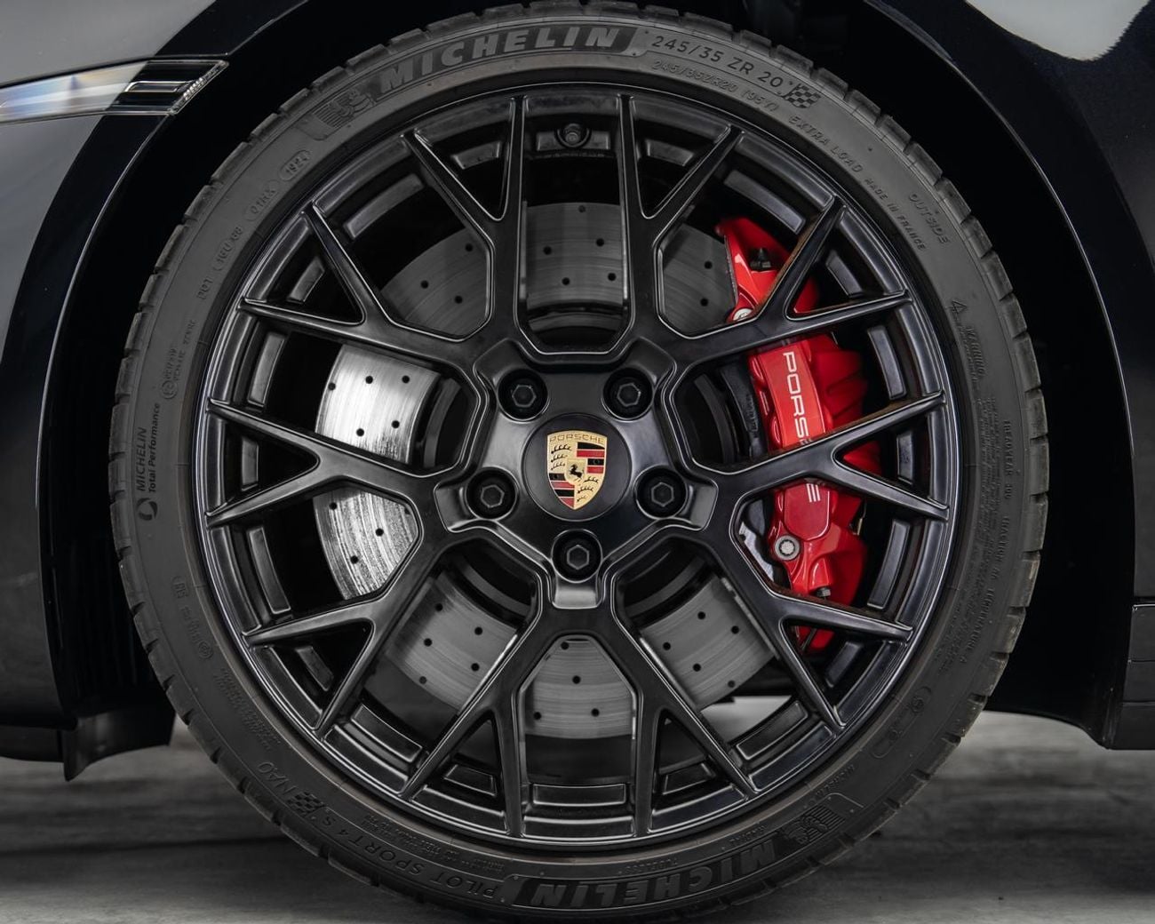 Porsche 911 CARRERA GTS