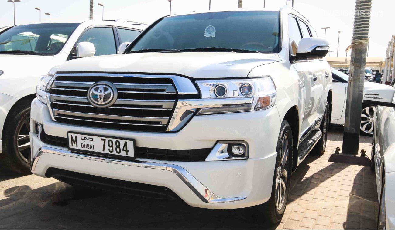 Toyota Land Cruiser With 2017 Body kit