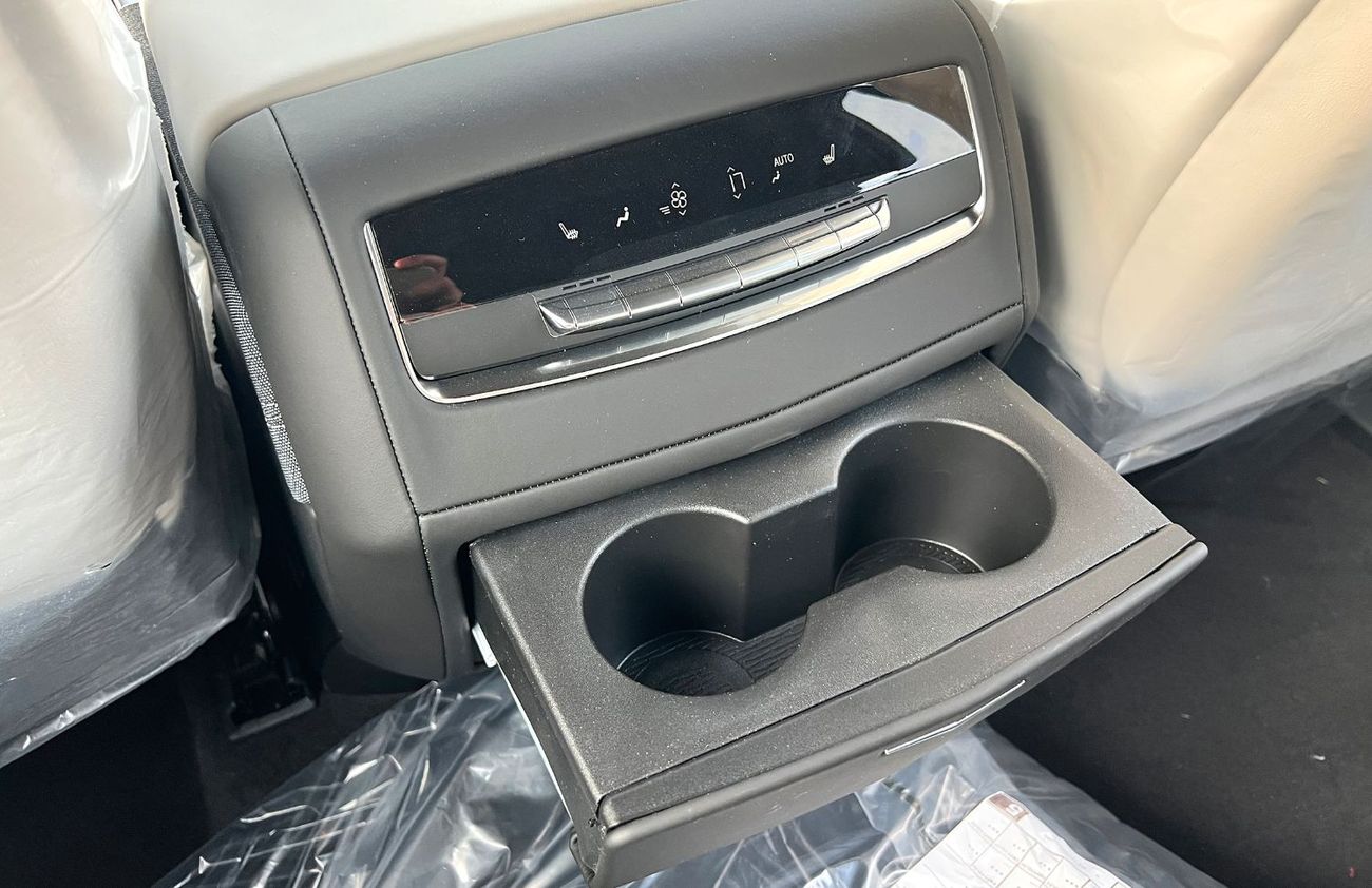 Cadillac Escalade 2025 Sport Platinum 6.2L 4WD